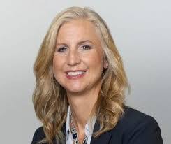 Jill Bracken's Instagram, Twitter & Facebook