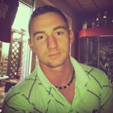 Steven Schack's Instagram, Twitter & Facebook