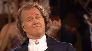 🥰I was so happy to feel the spirit of You Raise me Up seep into my soul as  I listened to this truly passionate and wonderful performance.🥰