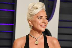 A friendly and accepting place for little monsters to post and discuss anything gaga! Lady Gaga S Oscars Beauty Look Included A 26 Mascara Glamour