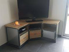 Un abattant à deux poignées donne accès à un. Ù…Ø­Ø±Ùƒ Ø­ÙƒÙ… Ø¥Ù†Ø²Ø§Ù„ Meuble Tv Bois Brut A Peindre Findlocal Drivewayrepair Com