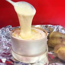 Mont D Or Chaud Vin Blanc Et Ail Recette Mont D Or Chaud Vin Blanc Mont D Or Recette