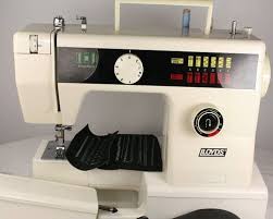 Fulltext index (82) travelmate 6252_6292 (victoria).pdf: Victoria Sewing Machine Instructions