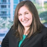 Tracy Comess's Instagram, Twitter & Facebook