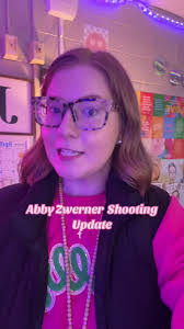 Abbey Warner's Instagram, Twitter & Facebook