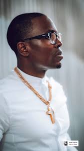 Lamor M Whitehead (@iambishopwhitehead) • Instagram photos and videos