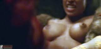 Top 35: Rosario Dawson Nude Pussy & Tits Pictures (2025)