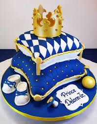 Bizcocho De Mickey Mouse Bebe Torta Con Corona De Principe Para Nene Duchas De Bebe Princesa Baby Shower Azul Baby Shower Tematico De Principe
