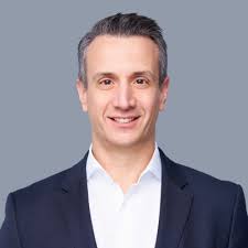 KPMG 2026 Healthcare Investment Outlook: M&A Valuations Rise