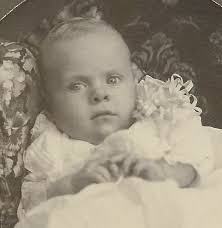 I've "rescued" an old photograph identified as that of Freda STEVENS which  is dated 1910 and taken at the H. C. Mackey Studio in Medford, OR. Freda  appears to be about 4-5