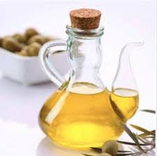 Beauty Tip Massage Your Face With Coconut Oil Jojoba Oil Or Olive Oil To Get Smooth Skin Natural Natural Beauty Remedies Jojoba Oil Benefits Beauty Remedies