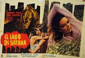 She Beast, The - Italian Photobusta Poster (app. 18x26 in) from 1966 -  kinoart.net