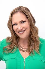 Laura Probst's Instagram, Twitter & Facebook