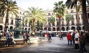 Kataloniens pulsierende hauptstadt barcelona ist eine atemberaubende stadt am meer, die ihre schönheit und ihren sonnigen lebensstil widerspiegelt. Die Top 55 Barcelona Sehenswurdigkeiten Eine Einheimische Berichtet