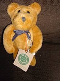 Frame it, stitch it on a pillow, decorate your embroidery bag or click here for a printable bear cross stitch pattern. Boyds Bear Simon The Archive Collection