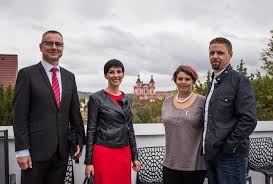 Tomáš czernin a markéta pekarová adamová na volebním sněmu strany top 09. Marketa Pekarova Adamova Navstivila Prestice Zpravy Plzen Regionplzen Cz