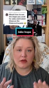 Amy Compton's Instagram, Twitter & Facebook