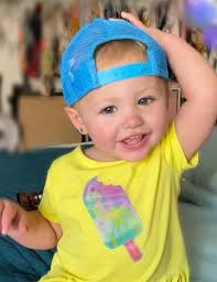 My beautiful son Eddie Farris it's been 6 months today and nothing has  changed for me I still hurt for him every moment of every day ~ I love you  babe love