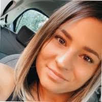 Carole Tanner's Instagram, Twitter & Facebook