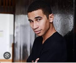 I have an endless love for this young man. What about you, did you love him  too? 🤗💕😍💖💗😘