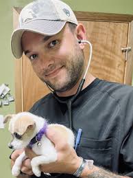 2022 AVMA/AVMF Scholarships