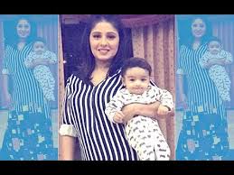 106 the year marked her first collaboration with her husband hitesh sonik with the song tu from. Singer Sunidhi Chauhan Introduces Her Son To The World Youtube