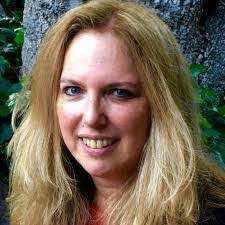 Stephanie Mower's Instagram, Twitter & Facebook