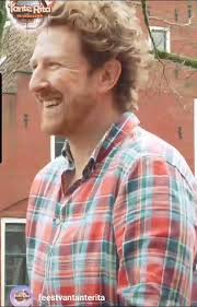 🎀Nog heel even en het 🔥FEEST VAN TANTE RITA DEEL 2🔥., Is te zien in de  bioscoop.🎬🎥, Wij kunnen niet wachten...😍, Hier een leuk fragment uit de  film vandaag op wereld chocolade dag..🔥🍫 #PimMuda ...