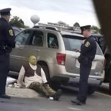 Somebody Once Told Me The World Is Gonna Roll Me Shrek Somebody Once Told Me The World Was Going To Roll Me In 2020 Best Funny Images Funny Images Funny Memes