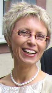 Amazon.com: Chicana Ways: Conversations With Ten Chicana Writers:  9780874174939: Ikas, Karin Rosa: Books