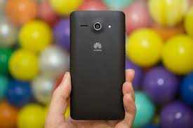 The budget Huawei Ascend Y530 (photos ...