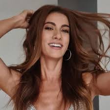 Andrea Serna respondió sobre la cicatriz que le dejó una temida enfermedad 