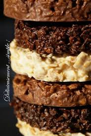 Delicieusement Simple Roses Des Sables Aux Trois Chocolats Recette Recettes Sucrees Recettes De Cuisine
