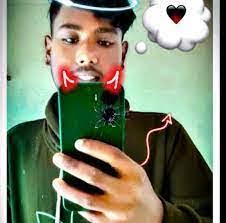 Alex Debnam's Instagram, Twitter & Facebook