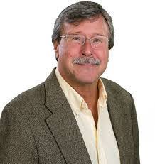 Eric Hjelmberg's Instagram, Twitter & Facebook