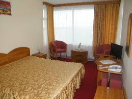 Aug 04, 2021 · hotels in eforie nord. Cazare La Hotel Complex Steaua De Mare Hotel Meduza Delfinul 2021 Colibri Tour