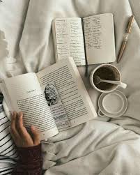 Pin By Fatimah On Livres Coffee And Books Book Photography Book Aesthetic