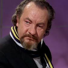 Happy Birthday Memories to the late, great Leo McKern Born