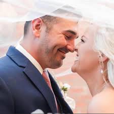 Budget friendly photobooth services in Breaux Bridge