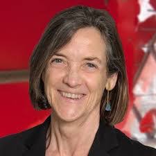 Sandra Moro's Instagram, Twitter & Facebook