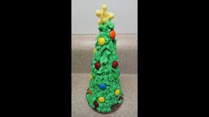 Jazz up your ice cream: Ice Cream Cone Christmas Trees With A Surprise Treat Inside Youtube