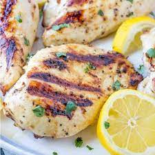 Here is another absolutely amazing and simple crock pot chicken recipe. Lemon Pepper Chicken Tornadough Alli