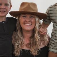 100+ "Grothouse" profiles