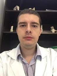 Leia os comentários dos pacientes, escolha uma data e faça o agendamento em alguns segundos cirurgia do joelho, reconstrução ligamentar, artroscopia. Fernando Caetano Soares De Figueiredo Ortopedista Helpsaude