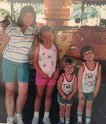 He is an actor and producer, known for oma taivas. Scott Evans Scottevansgram Auf Instagram Tbt To The Early Disneyworld Days Where My Mother Dressed Chris And Me T Scott Evans Chris Evans Hot Chris Evans