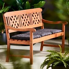 Un Banc Pour Le Balcon Outdoor Chairs Outdoor Furniture Furniture