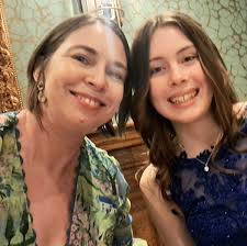 What is everyone's after school routine? This year has been the hardest  yet. Kiddo's teacher is rough. By the time kiddo gets home from masking all  day they're just burnt out. I