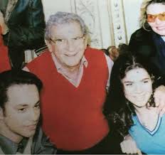 وقالت يسرا عن التصوير في مكان ضيق في ظل أزمة كورونا أن كل فريق العمل كان خائفا خاصة على النجوم الأكبر سنا. ØªØ¨Ø±Ø£Øª Ù…Ù† ÙÙŠÙ„Ù… Ù‚Ø¨Ù„Ø§Øª Ù…Ø³Ø±ÙˆÙ‚Ù‡ ÙˆØ£Ø·Ù„Ù‚Øª Ø­Ù…Ù„Ø© Ù„Ù„ØªÙˆØ¹ÙŠØ© Ù…Ù† Ø¶Ø¹Ù Ø§Ù„Ø³Ù…Ø¹ Ø¨Ø¹Ø¯ Ù…Ø±Ø¶ Ù†Ø¬Ù„ØªÙ‡Ø§ Ø£Ø³Ø±Ø§Ø± ÙÙŠ Ø­ÙŠØ§Ø© Ø§Ù„Ø£Ø±Ø³ØªÙ‚Ø±Ø§Ø·ÙŠØ© ÙŠØ³Ø±Ø§ Ø§Ù„Ù„ÙˆØ²ÙŠ Ù†Ø¬ÙˆÙ… Ø§Ù„ÙÙ† Ø§Ù„Ù…ÙˆØ¬Ø²