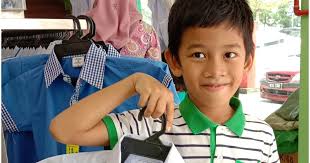 Tersedia sepatu sekolah dengan harga murah dan berkualitas, jaminan uang kembali 100% di bukalapak. Tips Beli Baju Sekolah Murah Dan Berkualiti Cerita Huda By Huda Halid