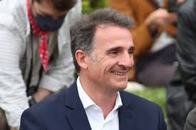 Les élus écologistes de Grenoble demandent l'interdiction de la chasse le  week-end au gouvernement